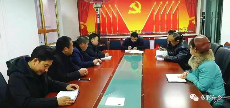 东乡掀起学习脱贫攻坚知识热潮2_副本.jpg