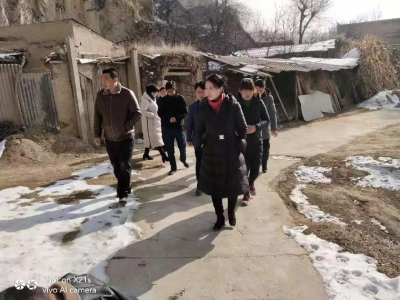 县妇联赴关卜乡1_副本.jpg