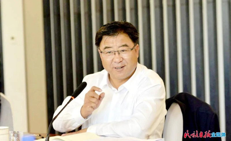 郭鹤立在参加东乡县2_副本.jpg