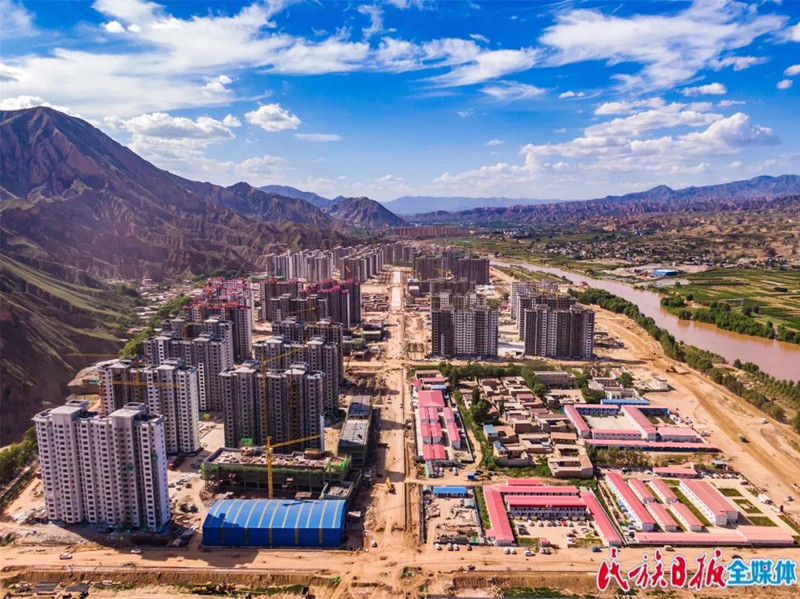 47栋住宅楼_副本.jpg 47栋住宅楼_副本.jpg