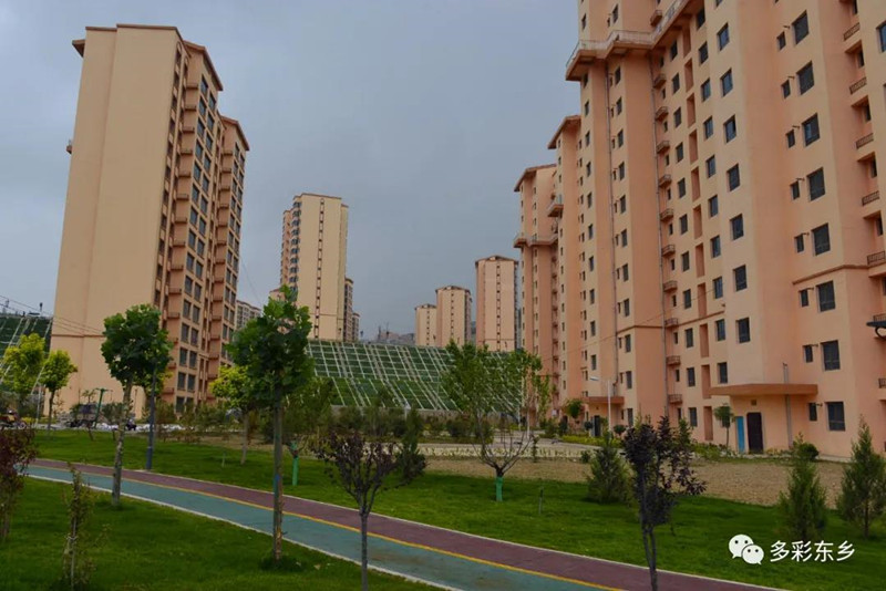 新姿新貌迎县庆5_副本.jpg 新姿新貌迎县庆5_副本.jpg