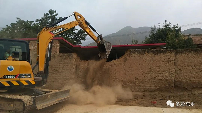 掀热潮 美丽乡村展新姿2_副本.jpg