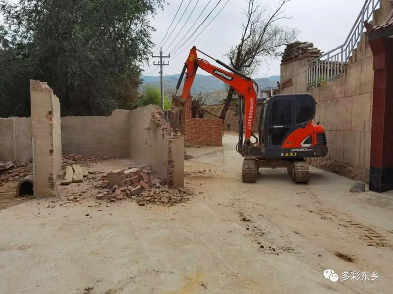 掀热潮 美丽乡村展新姿3_副本.jpg