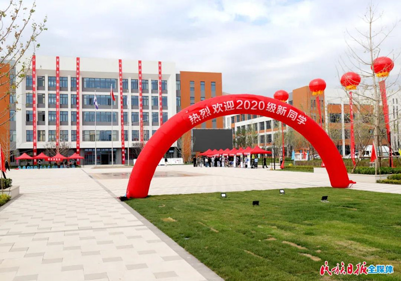 临夏国强职业技术学校开学2_副本.jpg