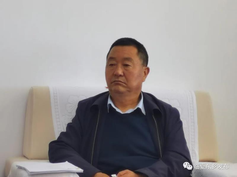 东乡县文联召开纪念毛泽东同志《在延安文艺座谈会上的讲话》发表80周年座谈会3.jpg