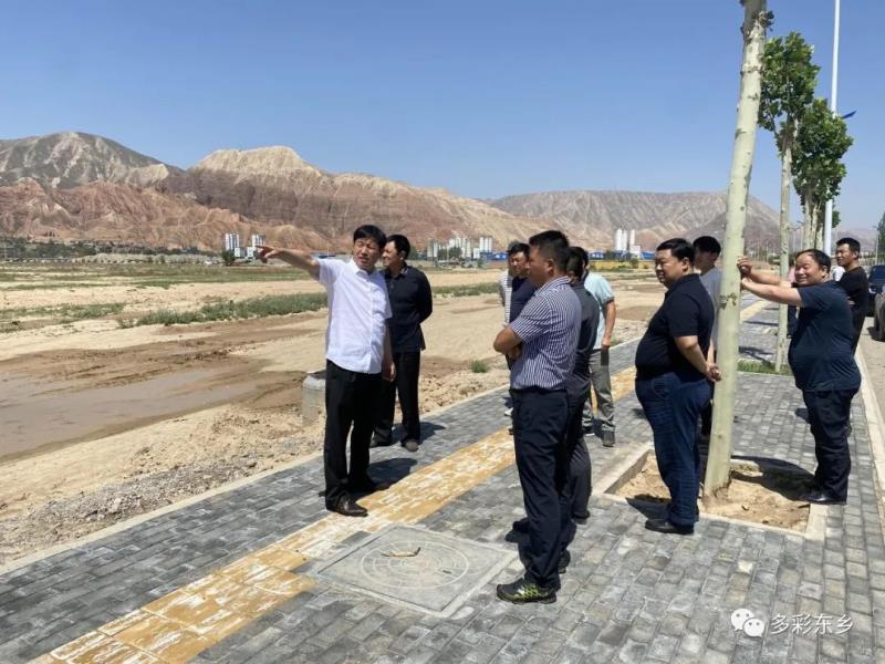 甘肃省民族企业联合商会来东乡县考察沿洮河经济带平伙城项目4.jpg