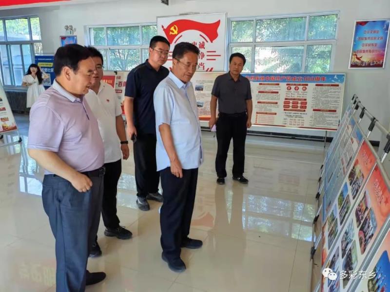 李文俊来东乡县督查“代表家站”运行情况7.jpg