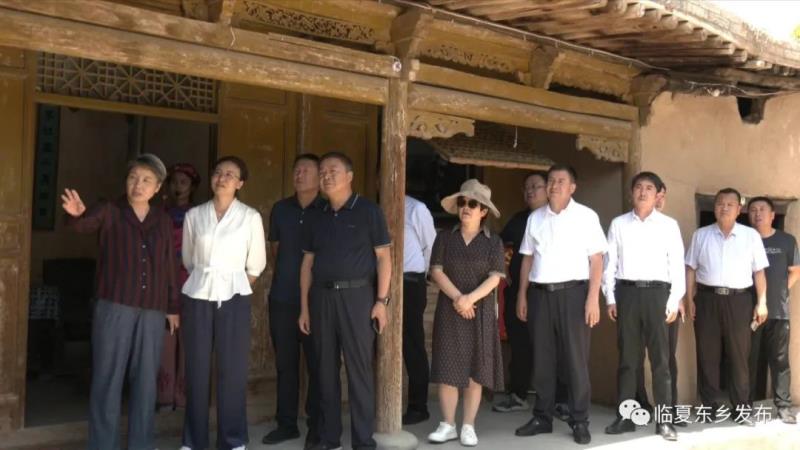 高台县党政考察团来东乡县考察1.jpg