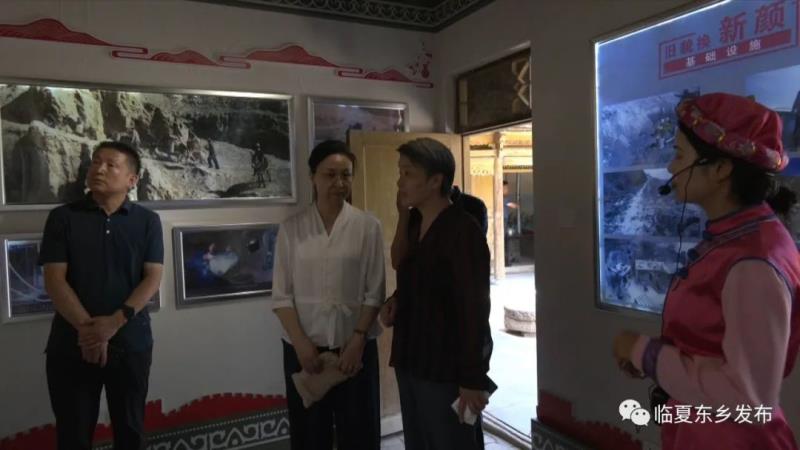 高台县党政考察团来东乡县考察3.jpg