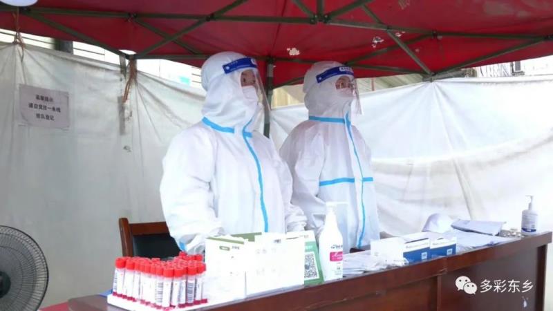 东乡县： 严守卡点不松懈 筑牢防线守平安5.jpg