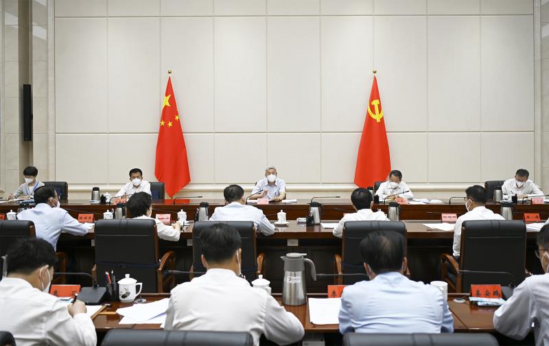 全省新冠肺炎疫情联防联控领导小组会议在兰州召开1.jpg