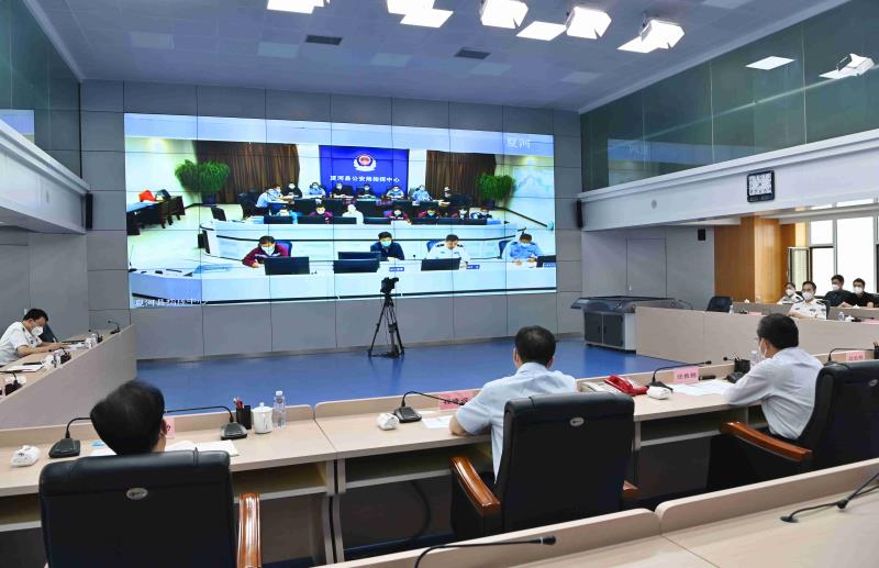 任振鹤在省公安厅调研疫情防控流调溯源工作2.jpg