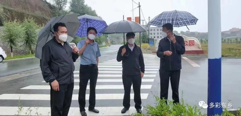 马良佐深入县城和沿岭、汪集等乡镇检查指导防汛减灾和生态及地质灾害避险搬迁工作1.jpg